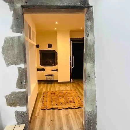 Casa Da Grota Do Bravo Nordeste (Azores)